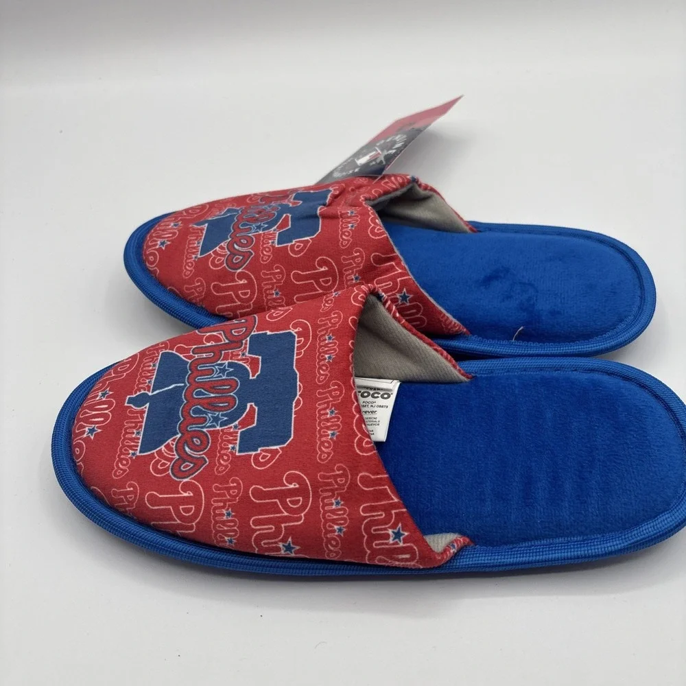 Foco MLB Philadelphia Phillies Slippers Youth Size Large (5-6)‎ New